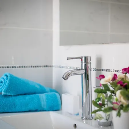 Sea Views One Bedroom Paradero Near The *